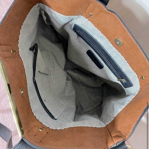 SOLD-Steve Madden Two Tone Brown Tan Leather Tote Bag Shoulder Bag - Picture 7 of 16